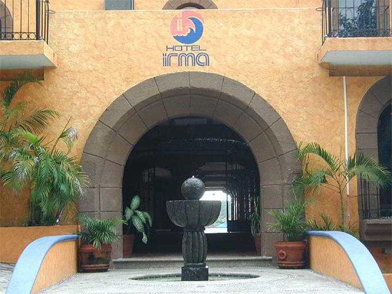 Hotel Irma Сіуатанехо Екстер'єр фото